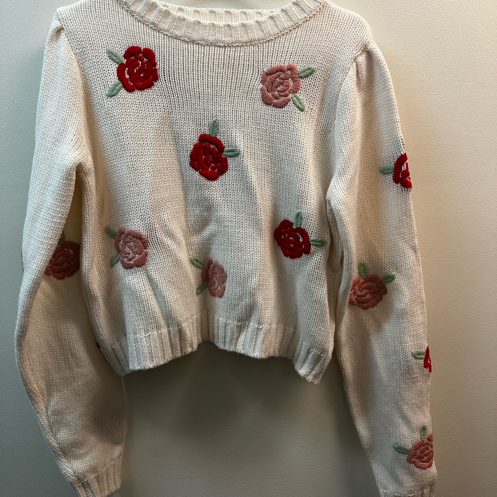 Jessica Simpson Cream Sweater with Red and Pink Floral Design